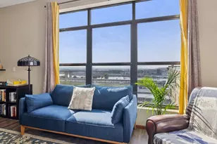 270 4th St E, Saint Paul, MN 55101 - Photo 18