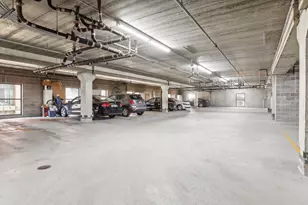 270 4th St E, Saint Paul, MN 55101 - Photo 30