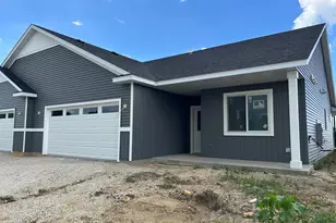 5519 Sundown Pl NW, Rochester, MN 55901 - Photo 2