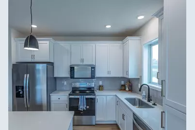 5519 Sundown Place NW, Rochester, MN 55901 - Photo 12