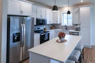 5519 Sundown Pl NW, Rochester, MN 55901 - Photo 6