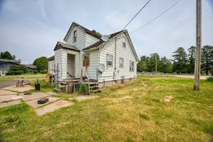 421 Main St S, Aurora, MN 55705 - Photo 10