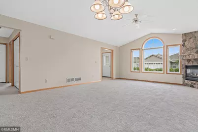 81 Bridgewater Trail, Hudson, WI 54016 - Photo 4