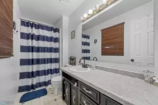 106 37th Ave S, Moorhead, MN 56560 - Photo 18