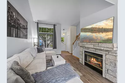 597 Mission Hills Way W, Chanhassen, MN 55317 - Photo 1