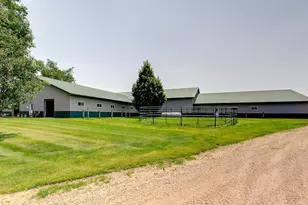 32908 285th Ave, Le Sueur, MN 56058 - Photo 2