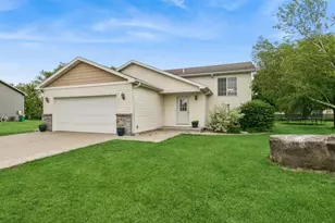 5437 Loganberry Cir, Rice, MN 56367 - Photo 1