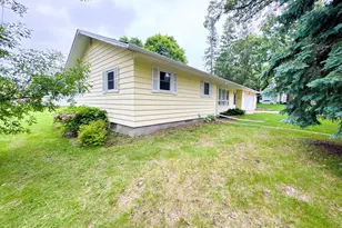 1225 Irving St, Alexandria, MN 56308 - Photo 26