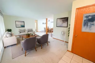 1225 Irving St, Alexandria, MN 56308 - Photo 2