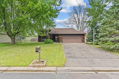 15384 92nd Place N, Maple Grove, MN 55369 - Photo 1