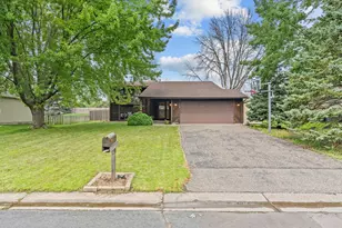 15384 92nd Pl N, Maple Grove, MN 55369 - Photo 1