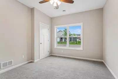 4840 Education Drive N, Hugo, MN 55038 - Photo 10