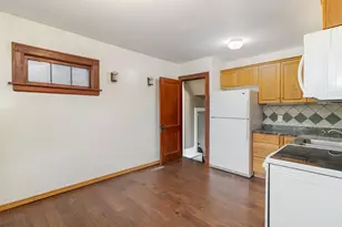 1134 Charles Ave, Saint Paul, MN 55104 - Photo 4