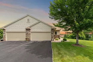 1259 Highridge Ct, Maplewood, MN 55109 - Photo 1
