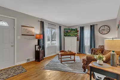 801 Olena Avenue SE, Willmar, MN 56201 - Photo 8