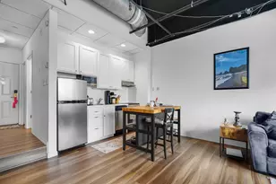 431 S 7th St, Minneapolis, MN 55415 - Photo 4