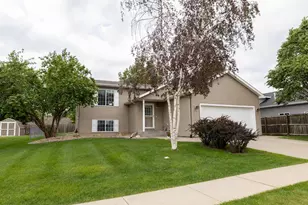 600 8th St NE, Kasson, MN 55944 - Photo 1