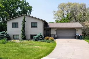 415 6th St SW, Oronoco, MN 55960 - Photo 1