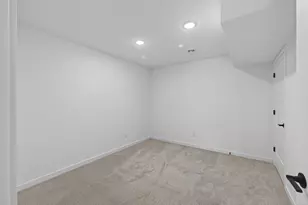 230 McCarrons Pl W, Roseville, MN 55113 - Photo 30