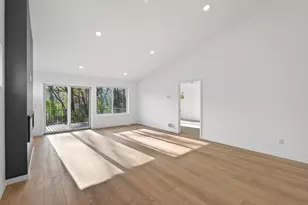 230 McCarrons Pl W, Roseville, MN 55113 - Photo 14