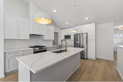 230 McCarrons Place W, Roseville, MN 55113 - Photo 8