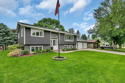 915 4th Street NW, Clara City, MN 56222 - Photo 1