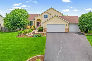 5546 Vinewood Ln N, Plymouth, MN 55442 - Photo 1