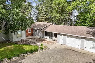 886 S Shore Dr, Detroit Lakes, MN 56501 - Photo 20