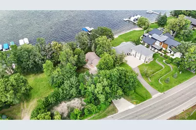 886 S Shore Drive, Detroit Lakes, MN 56501 - Photo 52