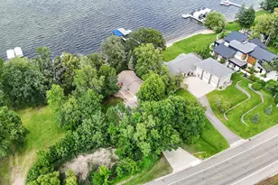 886 S Shore Dr, Detroit Lakes, MN 56501 - Photo 52