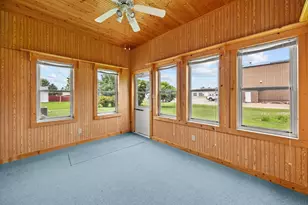 226 Ash Ave, Bird Island, MN 55310 - Photo 14