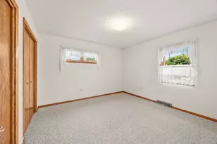 226 Ash Ave, Bird Island, MN 55310 - Photo 16