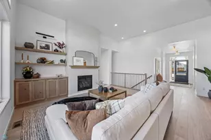 2924 Prairie Farms Cir S, Fargo, ND 58104 - Photo 8