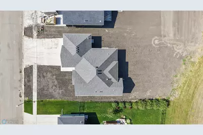 2924 Prairie Farms Circle S, Fargo, ND 58104 - Photo 60