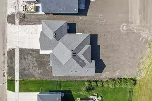 2924 Prairie Farms Cir S, Fargo, ND 58104 - Photo 60