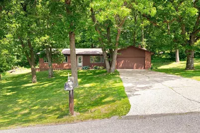 6011 Fox Chase Road, Hokah, MN 55941 - Photo 1
