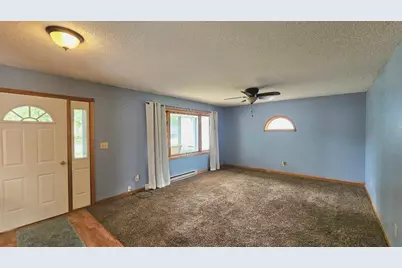 719 W 4th Street, Graceville, MN 56240 - Photo 8