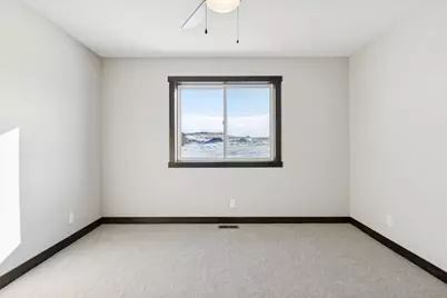 492 Coyote Way, New Richmond, WI 54017 - Photo 18