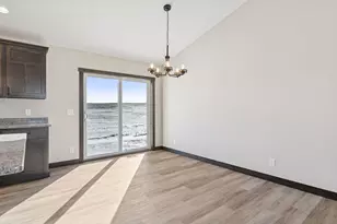 492 Coyote Way, New Richmond, WI 54017 - Photo 14