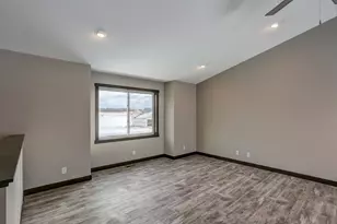 492 Coyote Way, New Richmond, WI 54017 - Photo 8