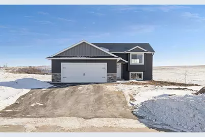 492 Coyote Way, New Richmond, WI 54017 - Photo 1