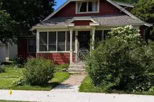 405 8th St E, Northfield, MN 55057 - Photo 1