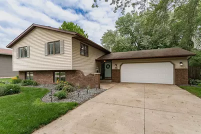 5520 25th Avenue NW, Rochester, MN 55901 - Photo 1