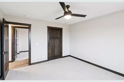 491 Coyote Way, New Richmond, WI 54017 - Photo 16