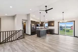 491 Coyote Way, New Richmond, WI 54017 - Photo 8