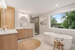 449 Bear Ct, Vadnais Heights, MN 55127 - Photo 28