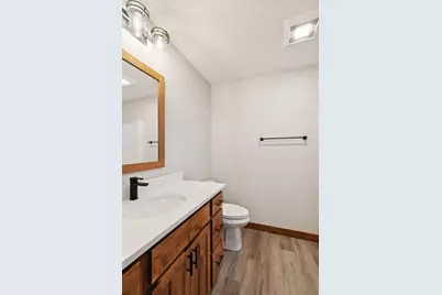 437 Coyote Way, New Richmond, WI 54017 - Photo 24