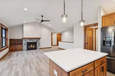 437 Coyote Way, New Richmond, WI 54017 - Photo 12