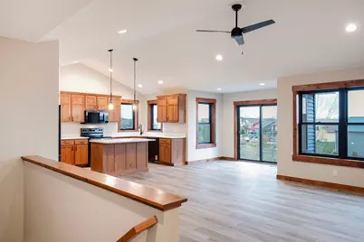 437 Coyote Way, New Richmond, WI 54017 - Photo 10