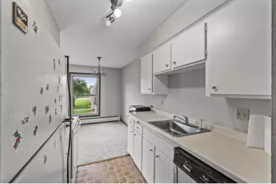 814 9th Avenue S #5, Hopkins, MN 55343 - Photo 12